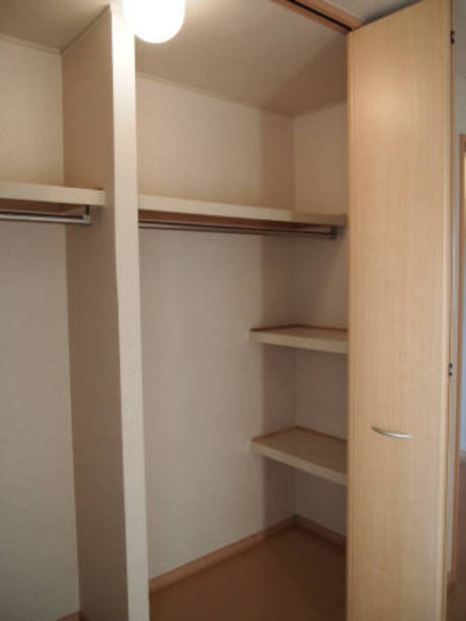 デルニエⅤの収納