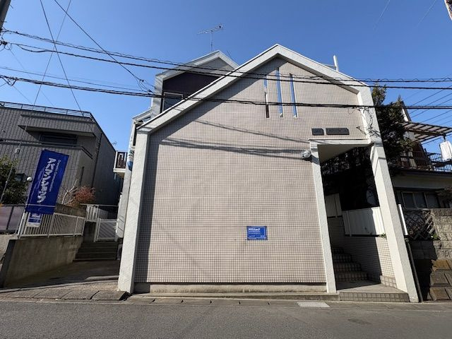 ジュネパレスコアの外観