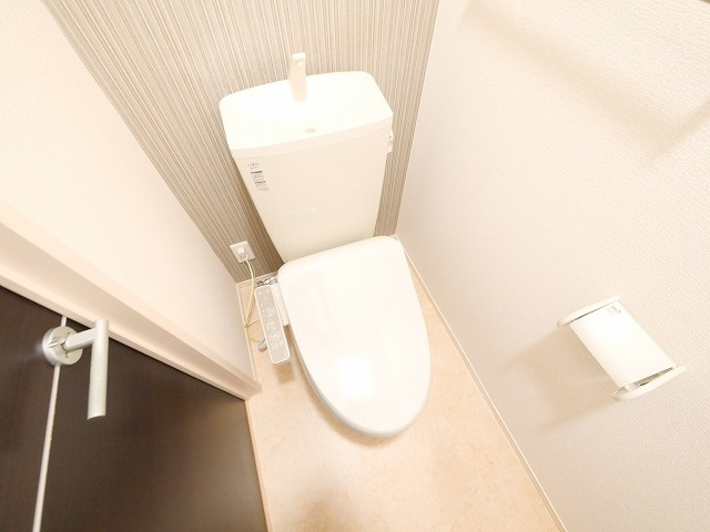 ディアコート（押熊町）のトイレ|コンパクトで使いやすいトイレです