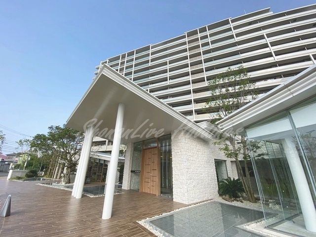 藤沢市羽鳥１丁目の賃貸マンションの外観