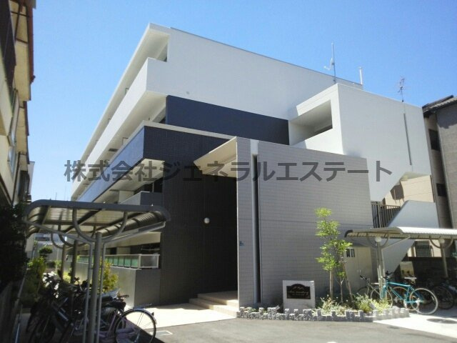 【外観】 | サンモントレ島頭 | 外はこのようになっています