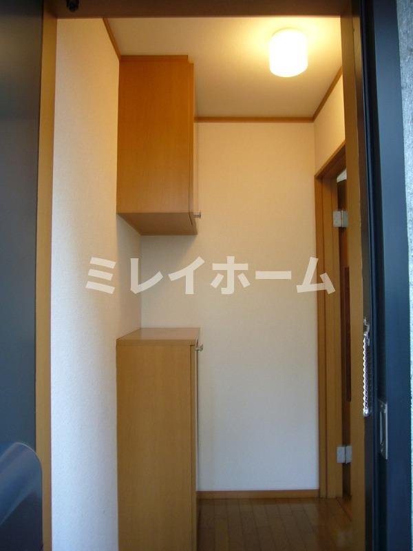 FIRST PLACEの玄関