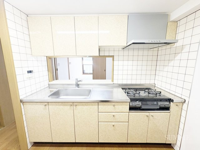 フクロク・ハイ・マンション３号館のキッチン|広々としたキッチン☆
