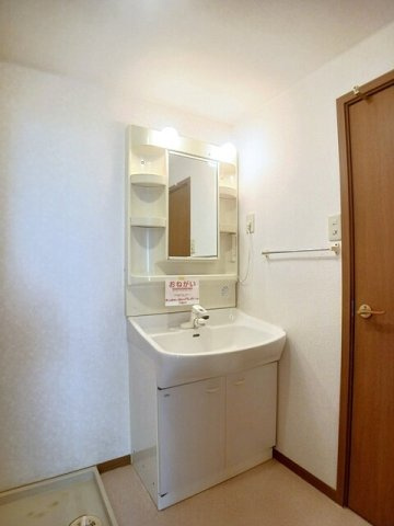 サンブリーゼ東山　Ａの洗面所