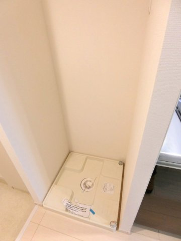 リブリ・ラフィーネ国立の設備|室内洗濯機置き場です