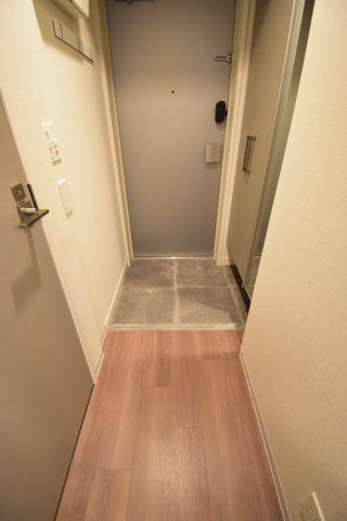アーバネックス京町堀の玄関
