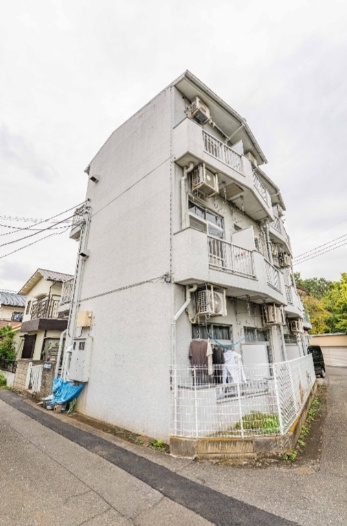 小平MIハイツの外観