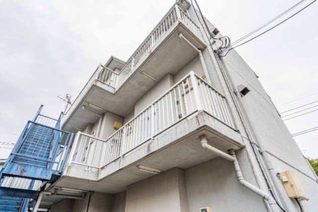 小平MIハイツの外観