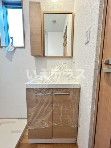 クレセント西代の独立洗面台