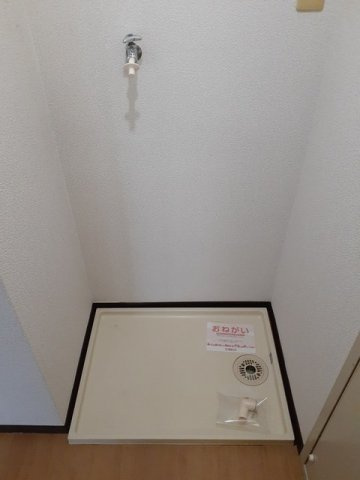 パルテノンのその他|室内洗濯機置き場もあります☆