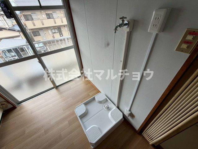 東宝ハイツⅡの設備|室内へ洗濯機が置けます