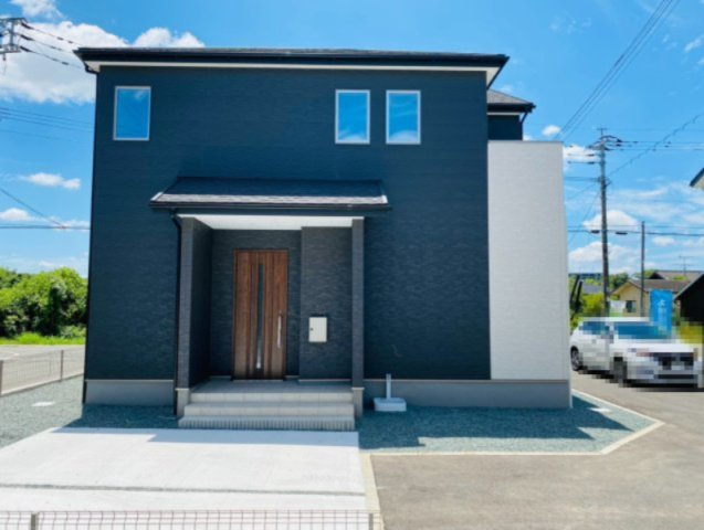 よかタウン／菊池郡菊陽町大字原水4期／4号棟の前面道路含む現地写真