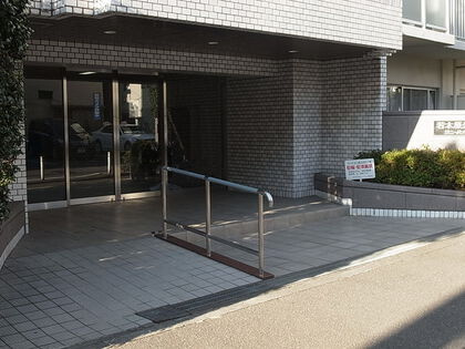 若木原公園サニーハイツのエントランス|若木原公園サニーハイツ：「上板橋」駅徒歩８分！