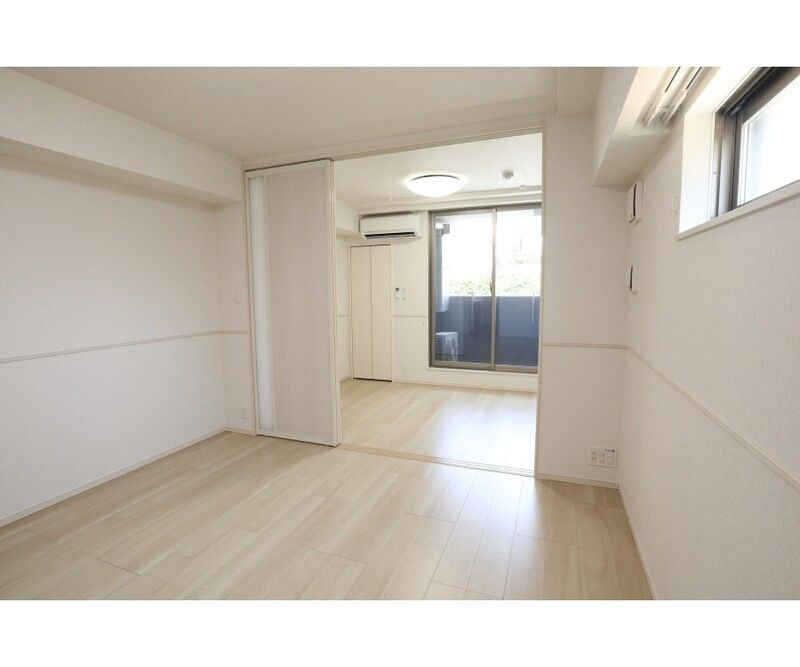 グランヴィル芦屋西の居間・リビング