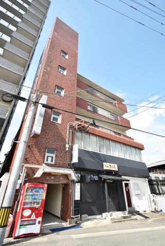 筑紫野市二日市中央３丁目の賃貸マンションのエントランス|別号数タイプ