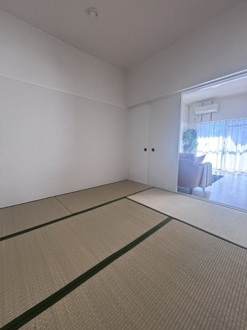 リープラス滝野社の内装