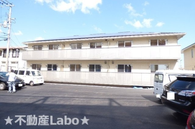 サンシャイン見白B棟の外観