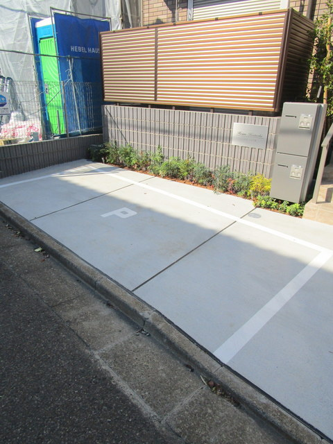 ハイム　ハイノキの駐車場|敷地内駐車場※サイズ制限有