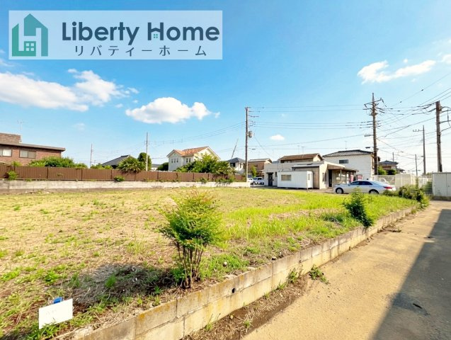 つくばみらい市板橋　土地の前面道路含む現地写真