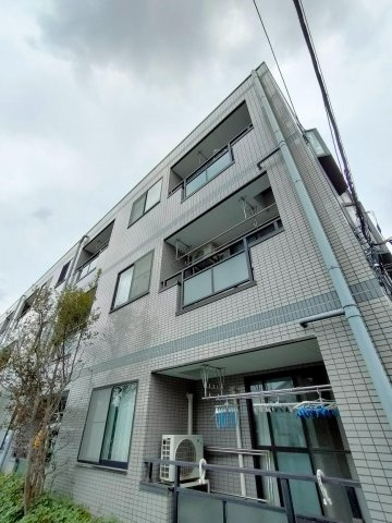 キャピタルコートの外観