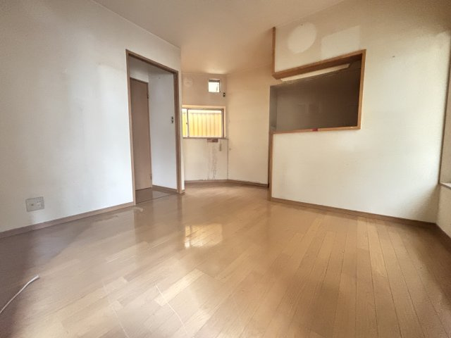墨田区京島１丁目　再建築不可中古戸建の居間・リビング|室内（2026年6月）撮影