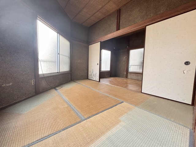 墨田区京島１丁目　再建築不可中古戸建の和室|室内（2026年6月）撮影