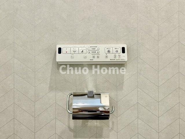 関屋ステーションハイツの内装|【ウォシュレット】清潔に使いたいお手洗いには最適な設備です。もちろんウォームレットも標準装備です。