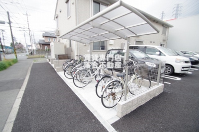 【その他共用部分】 | さくら | 敷地内駐輪場完備