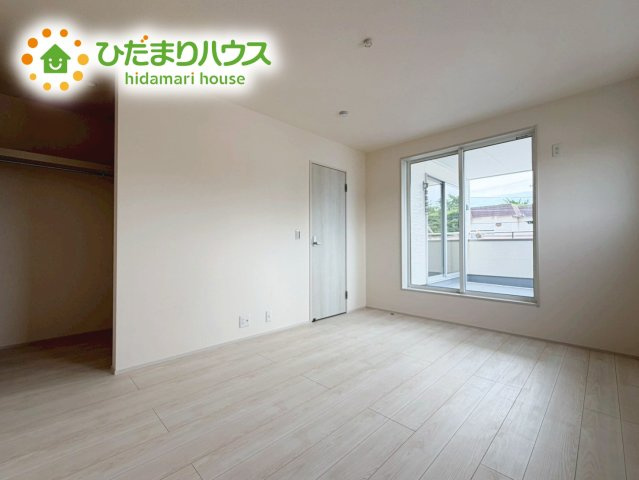 いわき市自由ケ丘4期　新築戸建　1号棟の寝室|清々しい朝陽が差し込む寝室は、開放感たっぷりで心をリフレッシュしてくれる特別な住空間。家具の配置を自由に楽しむことで、自分だけの快適な居場所を作り出せます！