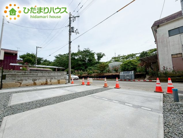 いわき市自由ケ丘4期　新築戸建　2号棟の駐車場|マイホームなら駐車場代がかかりません。しかも、自宅の駐車場で洗車ができます！今までコイン洗車に行っていた手間も省けて、節約にもつながります(^^♪
