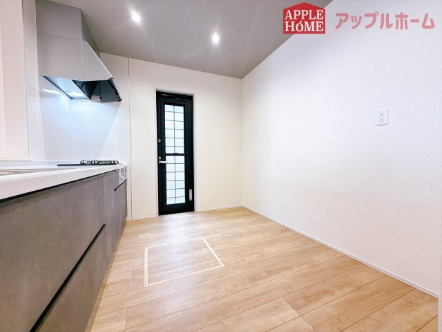 [新築住宅] 深谷市稲荷町北 第3 全3棟のキッチン|広々キッチン♪