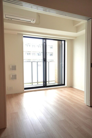 【バルコニー】Ｊ．ＧＲＡＮ　Ｃｏｕｒｔ　品川西大井EAST