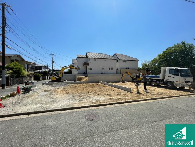 西宮市五月ケ丘　第2期　新築一戸建ての外観|周辺は落ち着いた街並みの住宅地！子育てがしやすい住環境です！まだ未完成ですが、現地でしかわからない事もございます。是非一度ご覧ください。