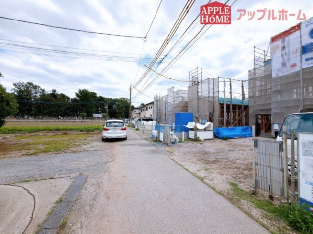 [新築住宅] 深谷市稲荷町北 第3 全3棟の前面道路含む現地写真