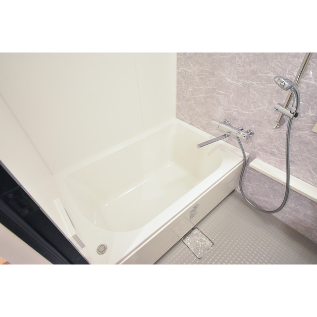 Uresidence Temmabashiの浴室|ゆったり過ごせるお風呂です