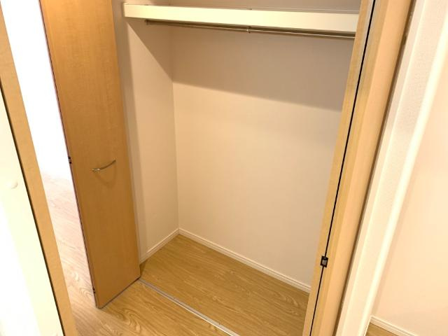 エイチ・ツーオー新深江の収納|クローゼット