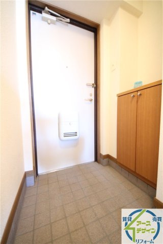 いちご館の玄関|※類似写真