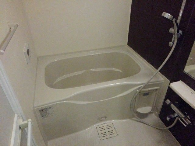 フロレスタの浴室