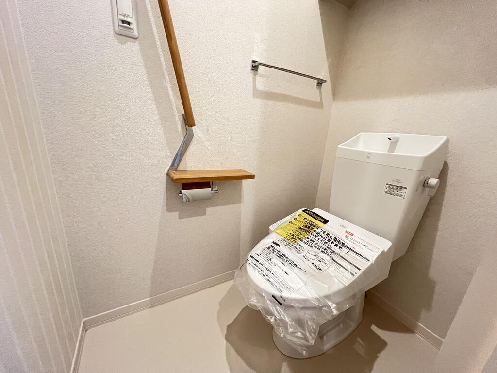 シャーメゾン南田辺のトイレ|もちろん、ウォシュレット付き◎