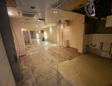大川ビルの内装