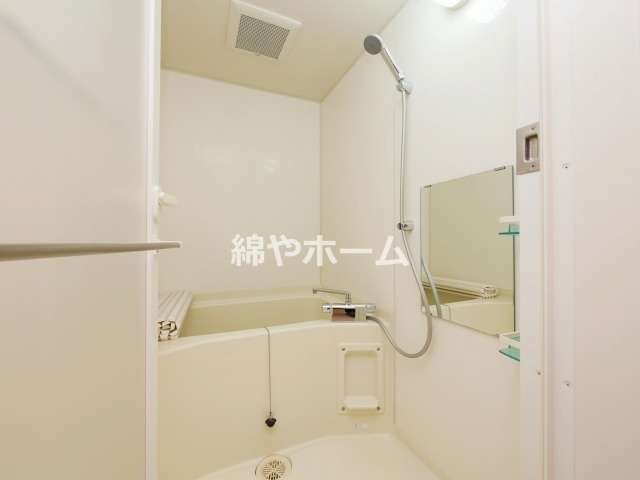 パークキューブ北浜の浴室|日々の疲れを癒すお風呂付です