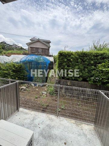 レジデンス平山のバルコニー
