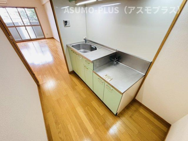 ローレル二日市のキッチン|別号数タイプ
