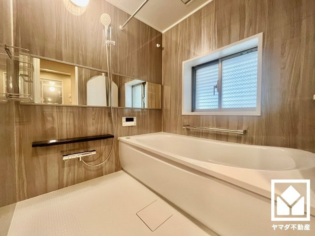 京阪東ローズタウン･ファインガーデンあゆみヶ丘Ｅ棟の浴室