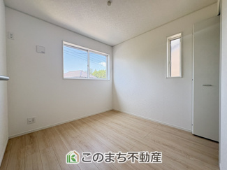  | 古河市五部第1　2号棟 | 2面採光の明るい洋室☆