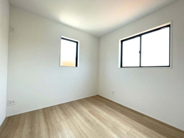 岡山市中区江並　戸建ての洋室|2階洋室です。(約5.2帖)