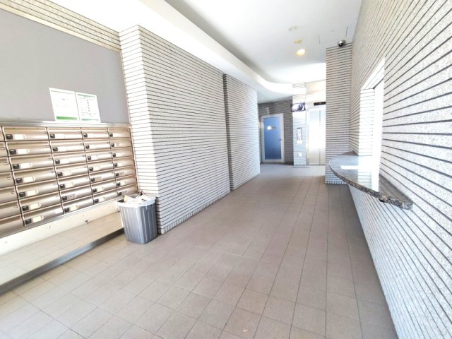 【ロビー】新大阪南グランドマンション 