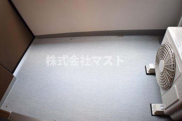 パークアクシス大阪新町のバルコニー