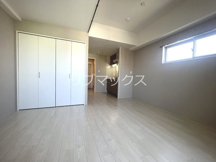 【居間・リビング】プロスパー江坂479 
