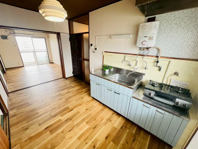 狩口台住宅42号棟の居間・リビング